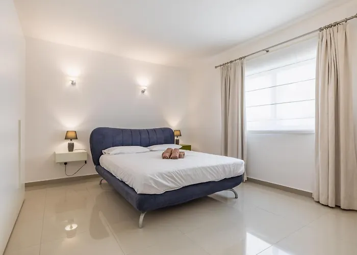 Unique Four Bedroom Townhouse One Minute Away From The Seafront Sliema